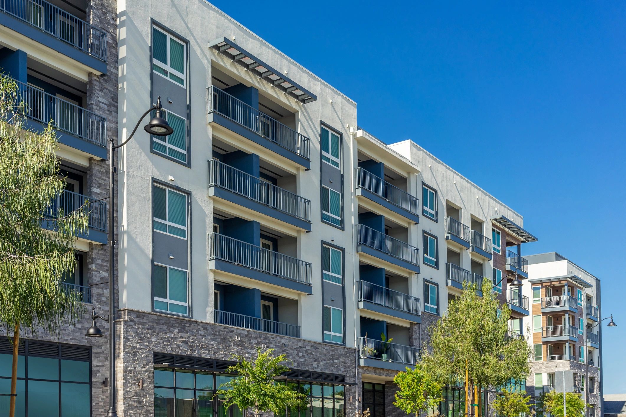 Condos & Townhomes